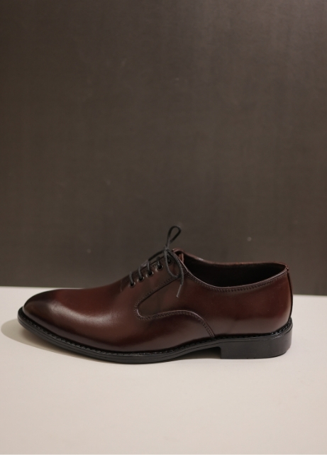 Classic Dark Brown Leather Lace Up with Polished Finish