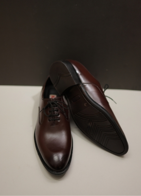 Classic Dark Brown Leather Lace Up with Polished Finish